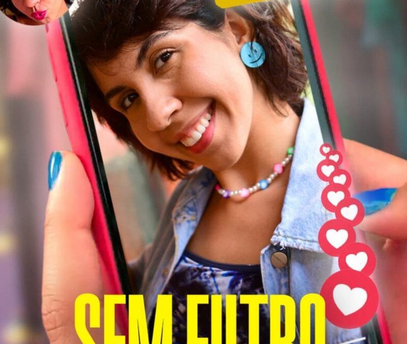 &lsquo;Qui l&rsquo;aime la suive&rsquo; (2023). Série sur Netflix : Un sens de l&rsquo;humour… Différent