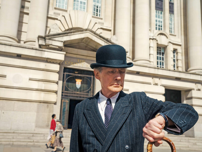 « Living ». Critique du film : Tristement joyeux