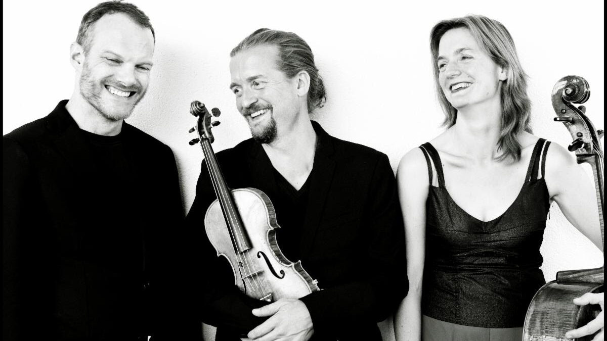 Tetzlaff-Tetzlaff-Dörken Trio plays Schubert, Beethoven, and more