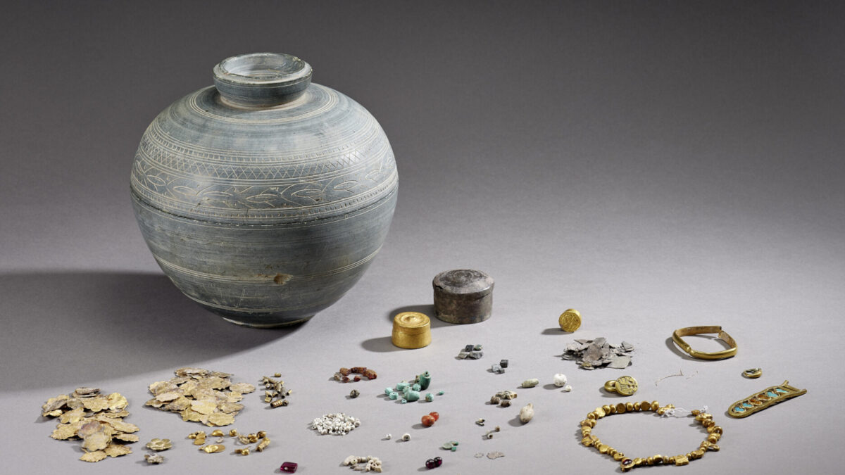 Early Gandharan Buddhist Art Exhibition at Bonhams Hong Kong from 31 March – 20 April