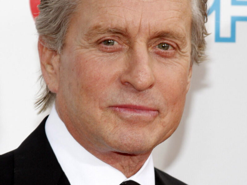 ウォール街からアントマンまで：映画におけるマイケル・ダグラスの多才さとインパクトを検証する