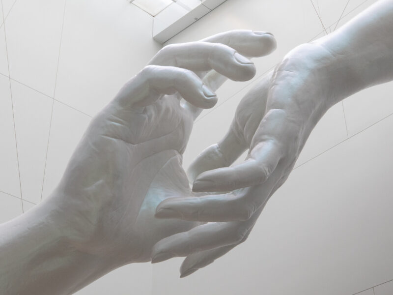 Large-Scale Sculpture by Hank Willis Thomas and Coby Kennedy Debuts at Chicago O’Hare