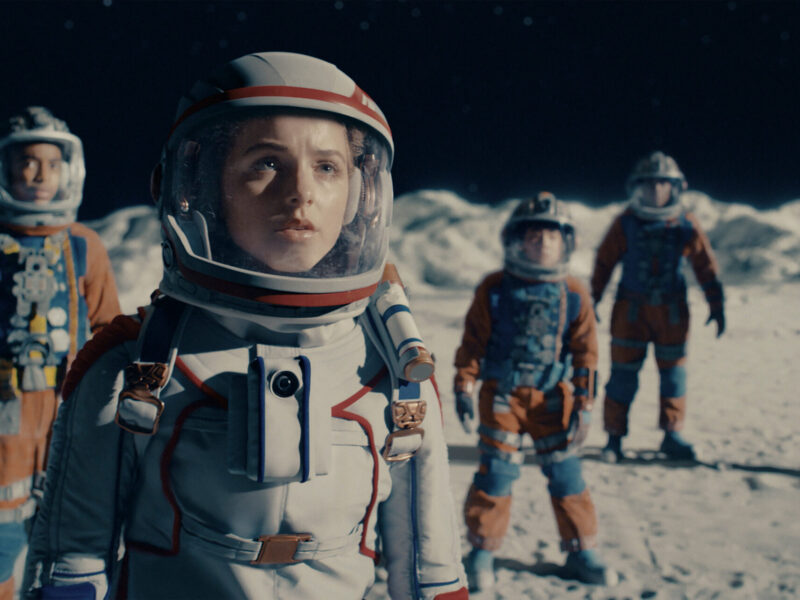 &lsquo;Le Cratère&rsquo; (2023). Film sur Disney+. Une aventure spatiale dans le plus pur style Disney