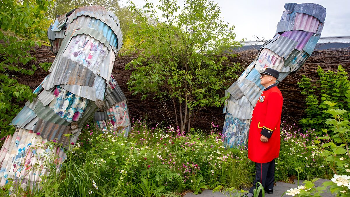 Saatchi Gallery Reveals 2023 RHS Chelsea Flower Show Garden With British Sculptor Catriona Robertson