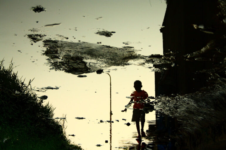 Kiripi Katembo :  Un regard. Magnin-A Paris