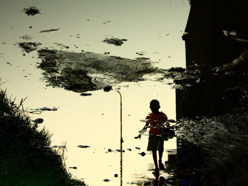 Kiripi Katembo :  Un regard. Magnin-A Paris