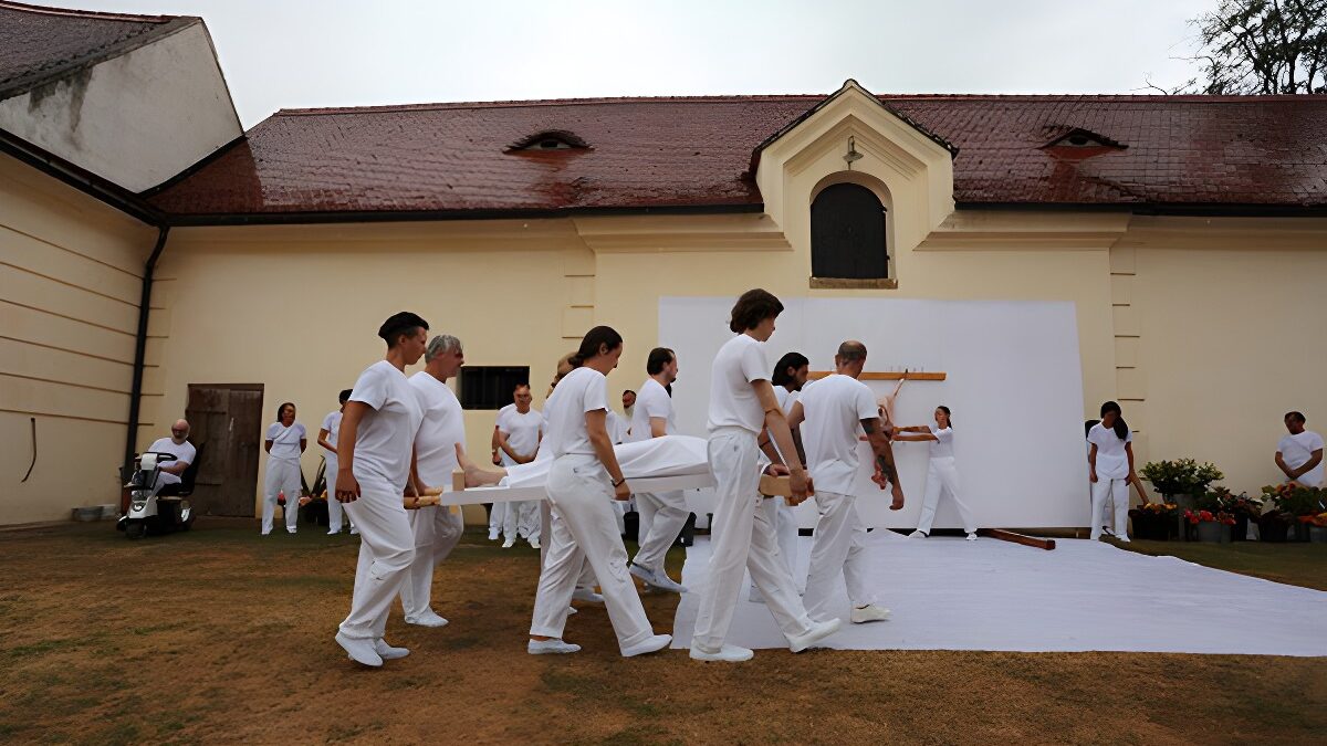 Artist Project: Hermann Nitsch’s 6-Day-Play at Prizendorf Castle