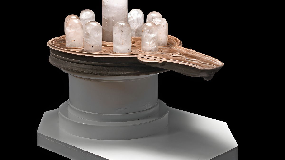 Shrine Owned By Lord Glenconner Leads Bonhams’ India In Art Sale In London
