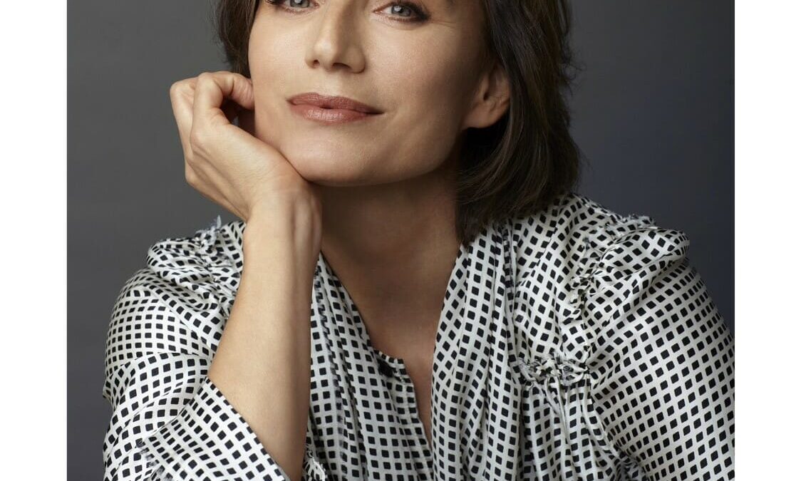 Kristin Scott Thomas And Lily James Star In The World Premiere Of New Play ‘Lyonesse’ By Penelope Skinner
