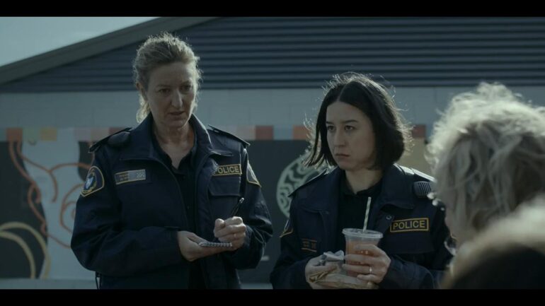 ‘Deadloch’ (2023) Serie en Prime Video: comedia (macabra) y thriller (macabro también), juntos por fin