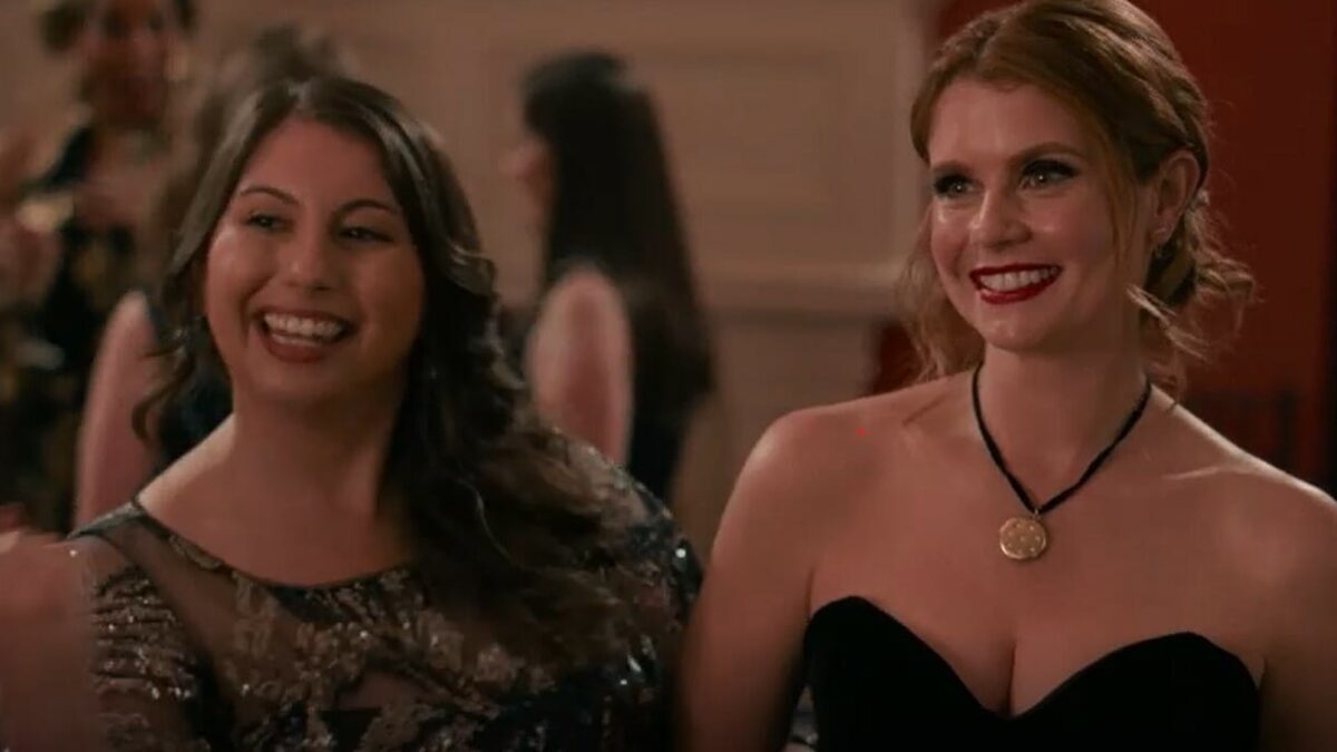 《甜木兰》（2020年至今）第三季在Netflix上：一个迷人的系列在一个甜美的小镇上