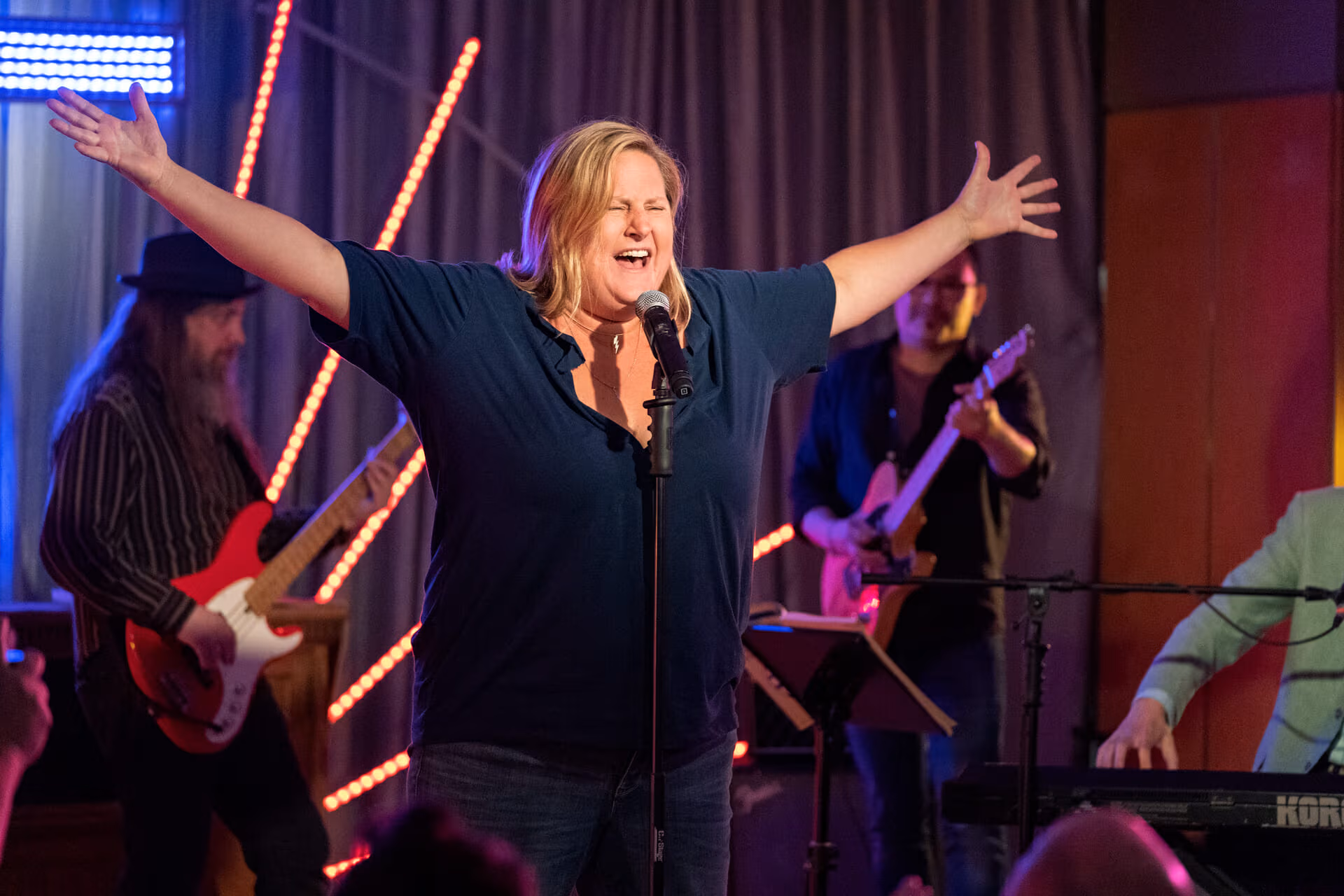 Bridget Everett in Somebody Somewhere (2022)