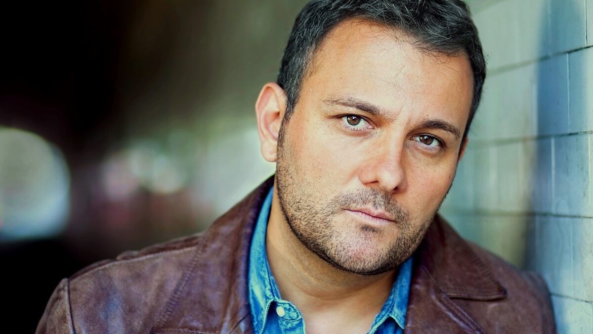 SAG Award Nominee Celebrates South African Citizenship Win