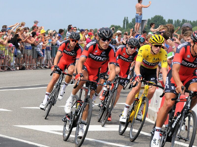 Tour de France: Unchained