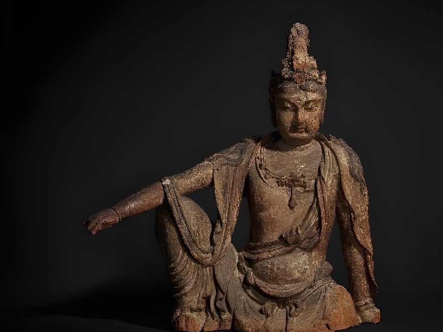 Rare Wood Figure of a Bodhisattva Jin Dynasty Sold for €2,589,400 Tripling its Estimate