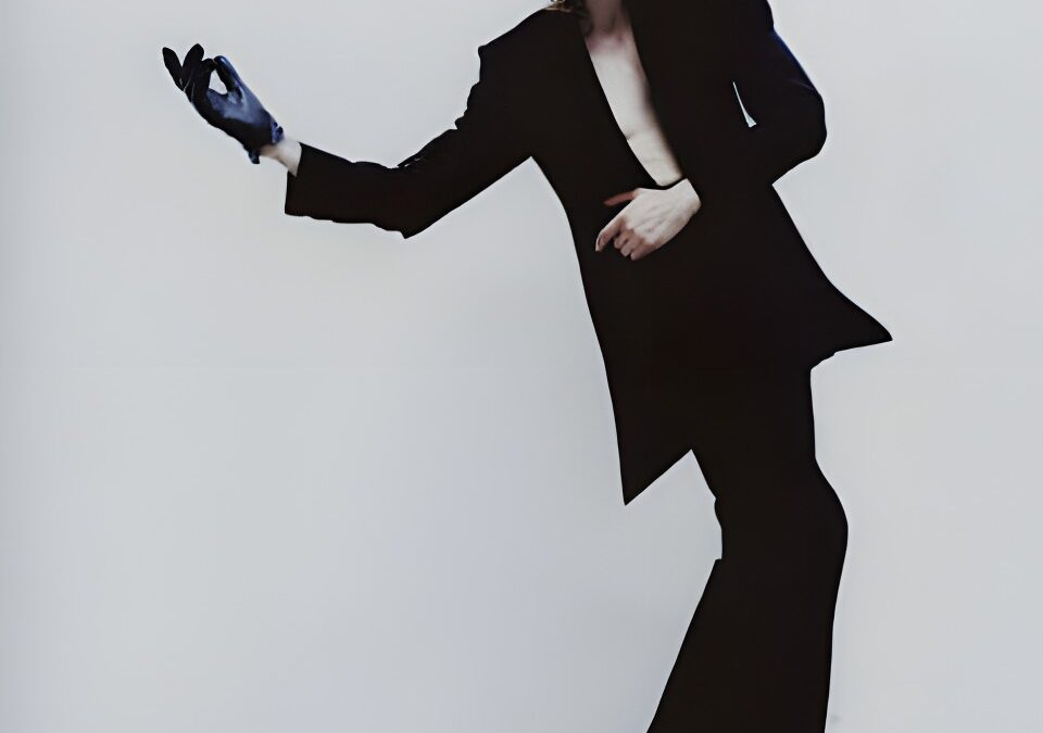 ‘PARANOÏA, ANGELS, TRUE LOVE’ – Christine and the Queens’ New Album Will Delight Fans – Check Out Tour Dates