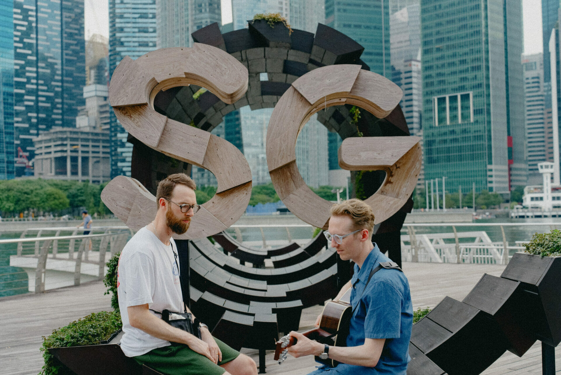 Singapore Tourism Board, Warner Music Singapore and Hit English Alt-Pop Duo HONNE to Create “inside-out in Singapore” Video Series 