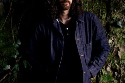 Hozier’s funky new song “De Selby (Part 2)” from his upcoming studio album “Unreal Unearth” is here – Check it out & see tour dates!