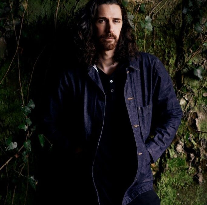 Hozier’s funky new song “De Selby (Part 2)” from his upcoming studio album “Unreal Unearth” is here – Check it out & see tour dates!