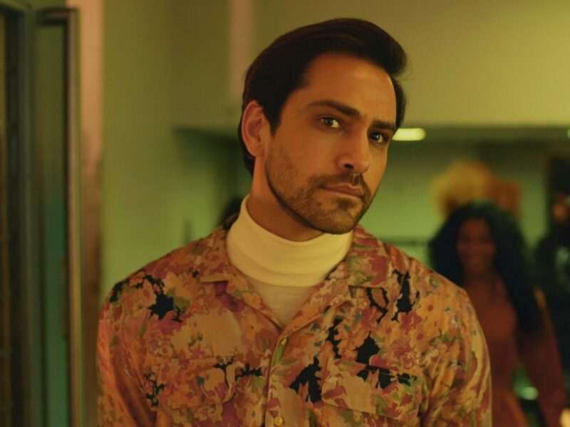 『Medusa Deluxe』-美容師コンテストでの激しいライバル関係に満ちたスリラー映画