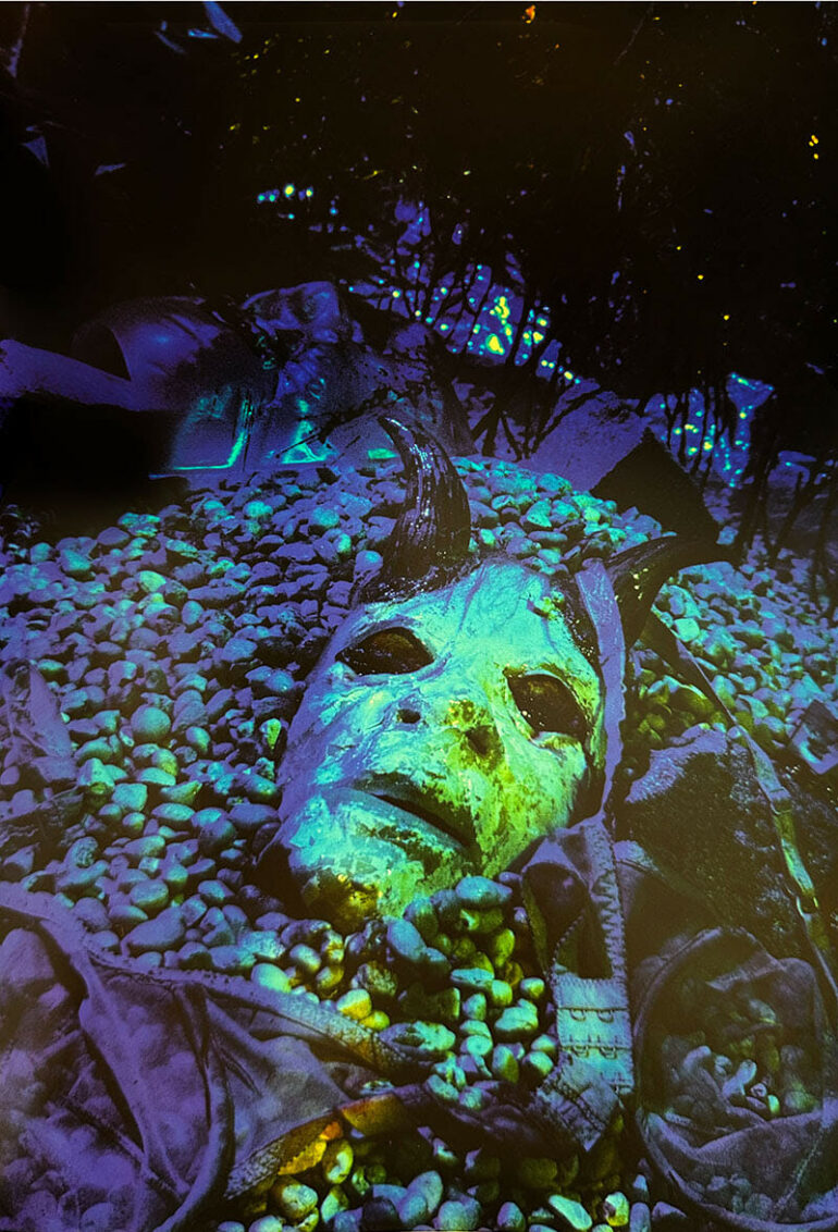 ‘ICÔNES’: Exhibition at ANNE+, Paris