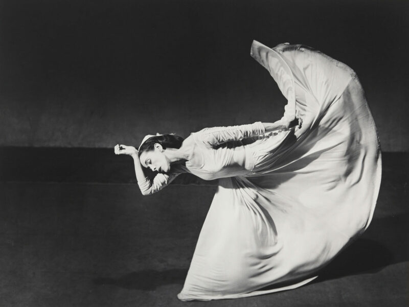 LAMA Announces New Photographs Auction