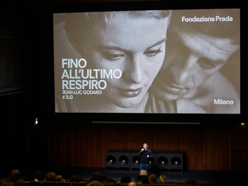 Fondazione Prada Presenta Il Programma Di Settembre Del Cinema Godard, Gli Incontri Con I Registi Wes Anderson, Werner Herzog E Rebecca Zlotowski E La Mostra Dedicata Al Film “Asteroid City”