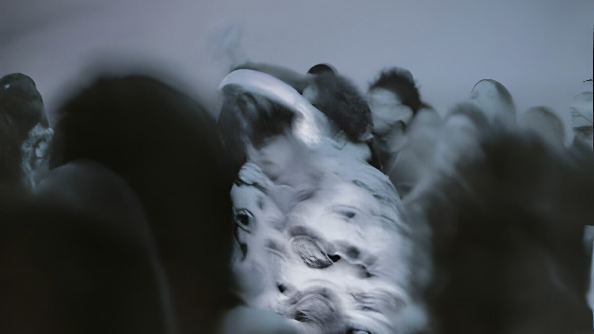 AVAION enlists HÜMAN to remix intimate dance ballad ‘Hiding’ | Out Now | Enjoy this melancholy track, it will make you dance!