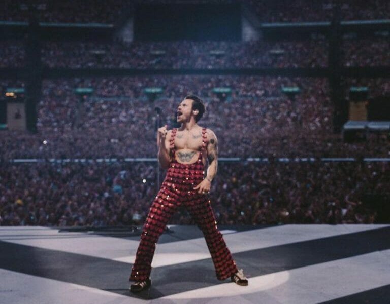 Harry Styles Completes ‘Love On Tour’ with Record Breaking Numbers