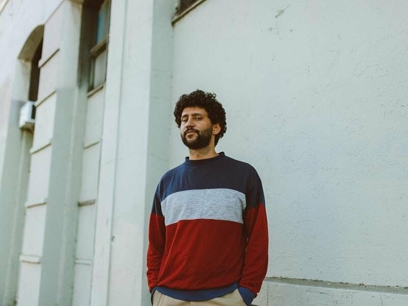 Kiefer returns with new song ‘Dreamer’ | This L.A. based artist is jazzy, smooth & elegant | Give it a listen!