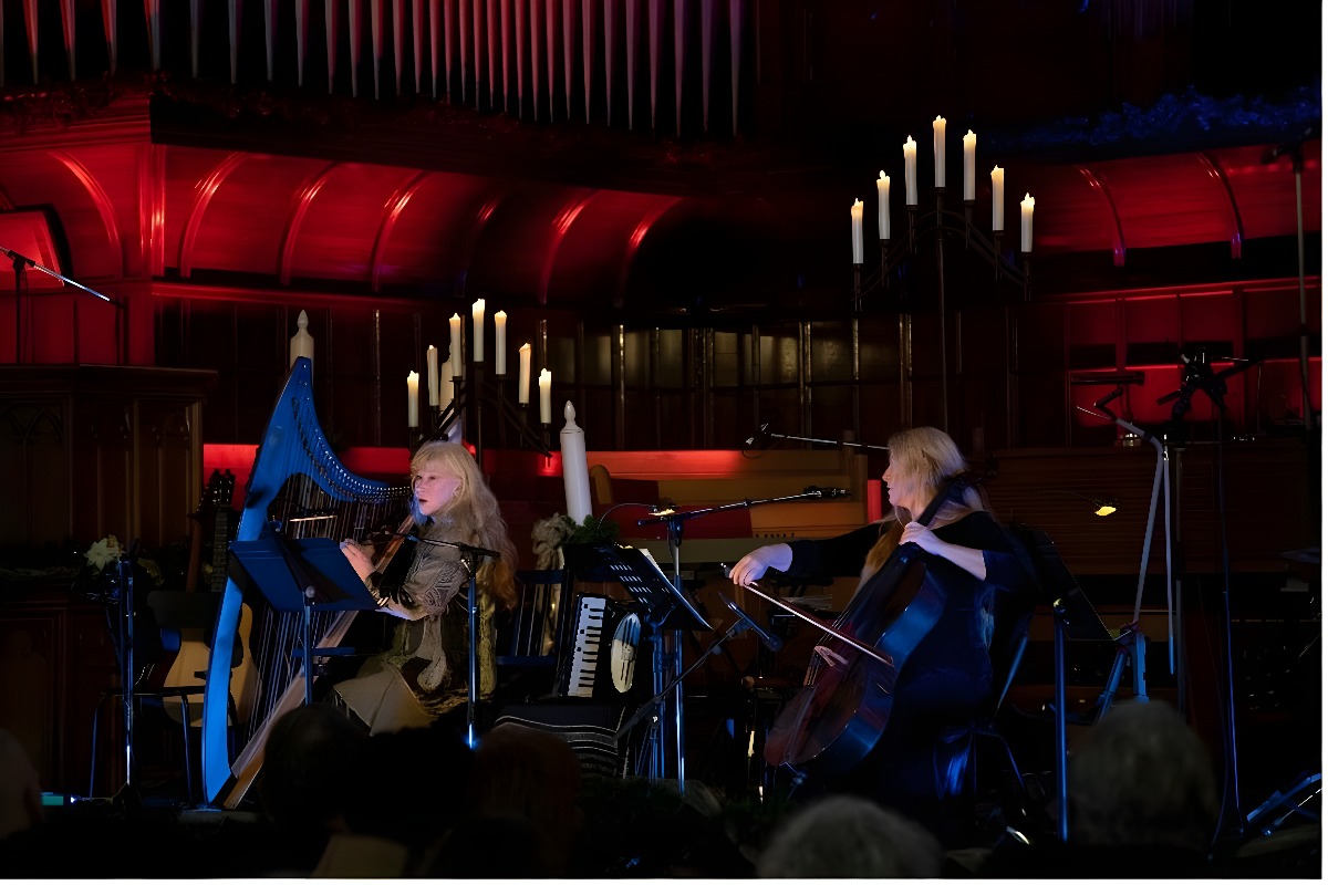 Loreena Mckennitt’s will bring her ‘Under A Winter’s Moon’ Concert to Koerner Hall in Toronto – December 2024