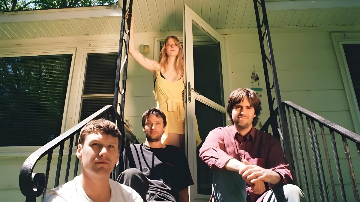 ‘Doubt’ – The New Single by Slow Pulp – Give it a listen and see tour dates here!