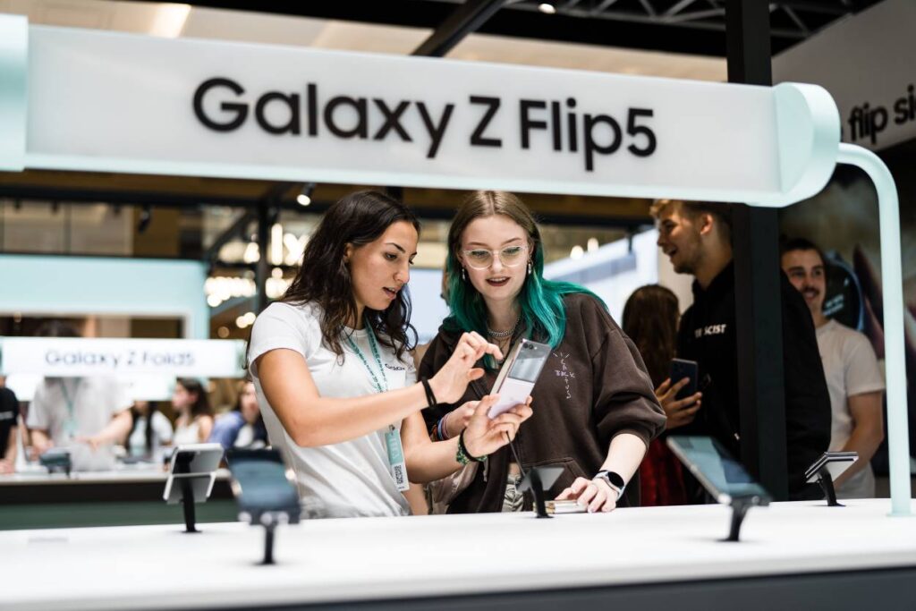 Samsung anuncia la disponibilidad en España de los móviles plegables | Galaxy Z Flip5, Galaxy Z Fold5, Galaxy Watch6 Series y Galaxy Tab S9 Series
