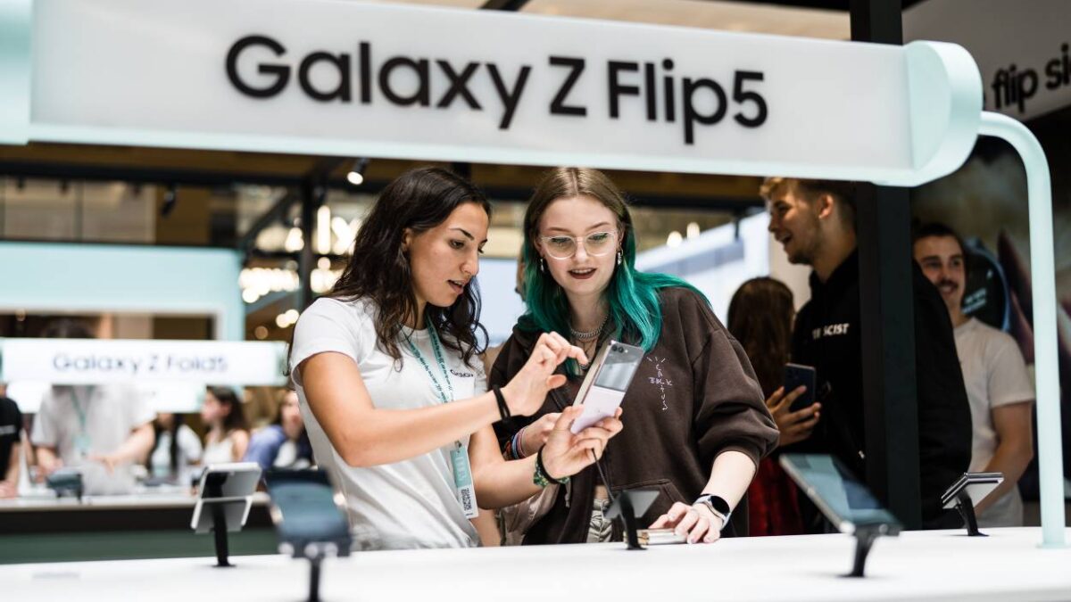 Samsung anuncia la disponibilidad en España de los móviles plegables | Galaxy Z Flip5, Galaxy Z Fold5, Galaxy Watch6 Series y Galaxy Tab S9 Series