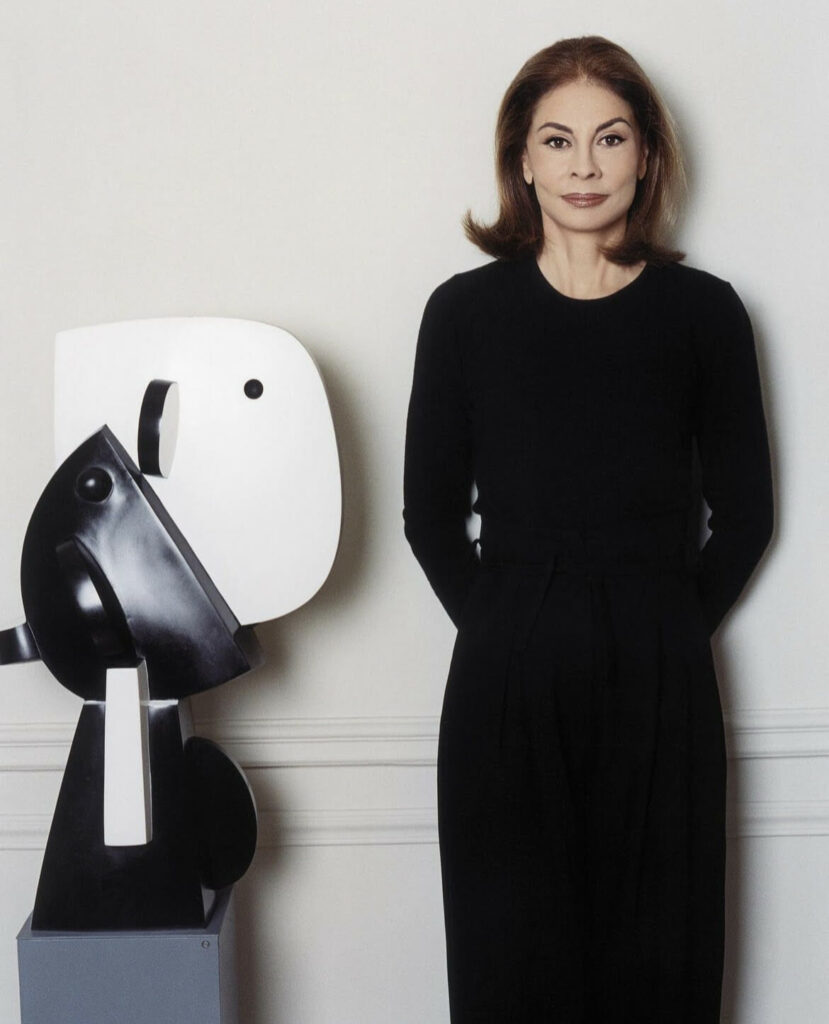 Artist Sophia Vari | Gallery Exhibition and Park Avenue Sculpture Installation