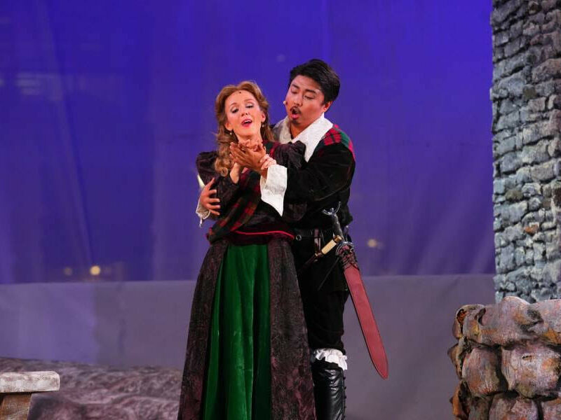 New York City Opera presents “Romeo and Juliet”