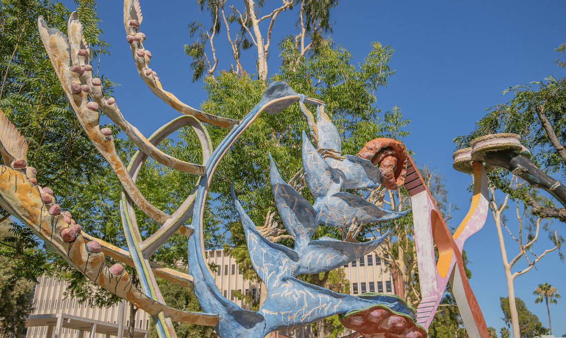 Nancy Graves’ sculpture installed on CSULB lower quad this summer