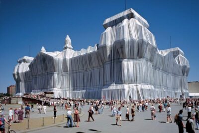 Saatchi Gallery Celebrate Artist Duo Christo and Jeanne-Claude in New Exhibition