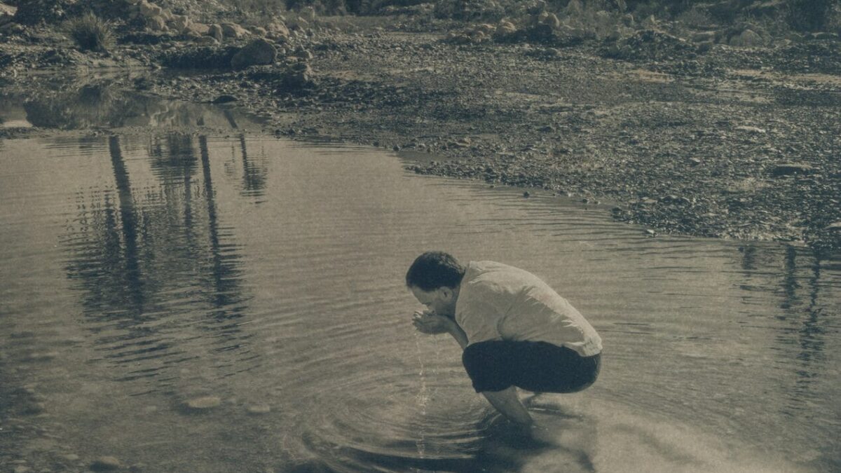 Aassmaa Akhannouch: Un monde oublié – Galerie Esther Woerdehoff, Paris