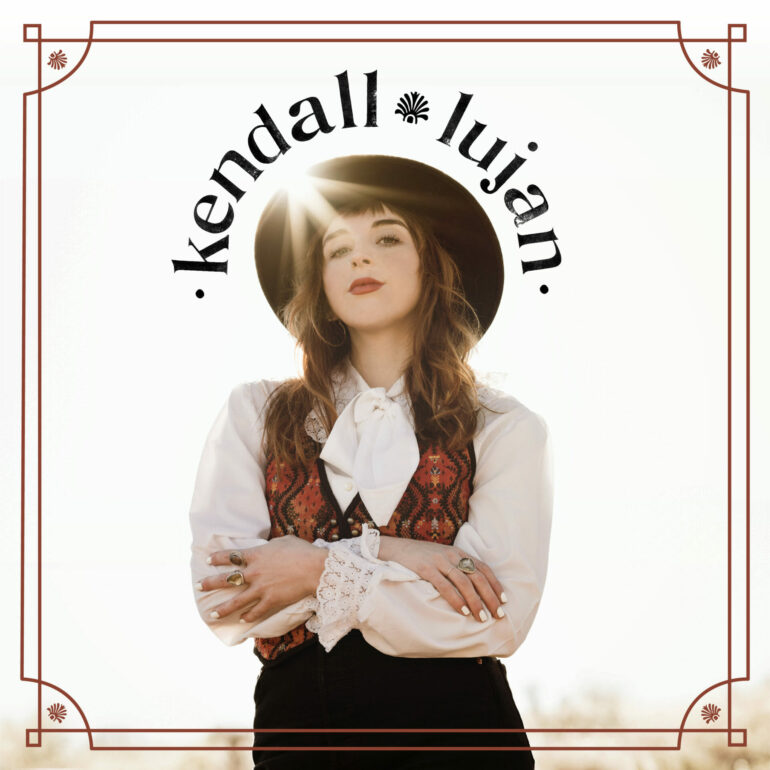 Kendall Lujan, der Indie-Folk-Singer-Songwriter aus Portland, auf Europa-Tournee vom 15. bis 30. September | Hört euch hier ihren Musiktitel Forget Me Knots an und seht euch die Tourdaten an!