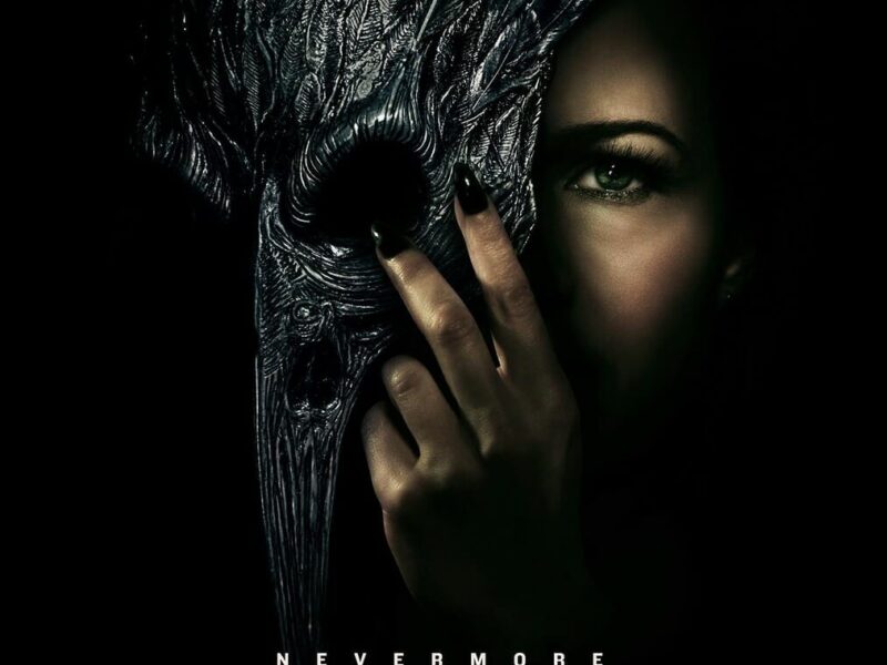 “어셔가의 몰락” (2023) | 넷플릭스 시리즈 리뷰: 뛰어난 연출과 에드거 앨런 포에 대한 헌사