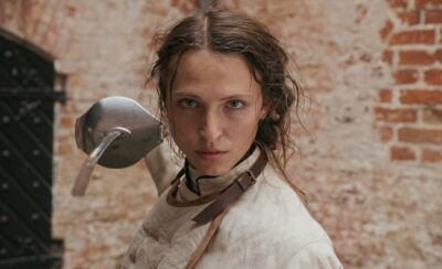 Ehrengard: l’arte della seduzione (2023) | Film su Netflix | Recensione: Un film meravigliosamente divertente