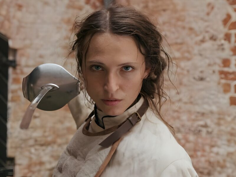 ‘Ehrengard: The Art of Seduction’ (2023) | Movie on Netflix | Review: A wonderfully entertaining film
