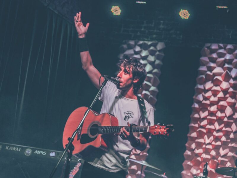 Javi Robles regresa a Madrid | Concierto el 17 de noviembre en Sala Cadavra