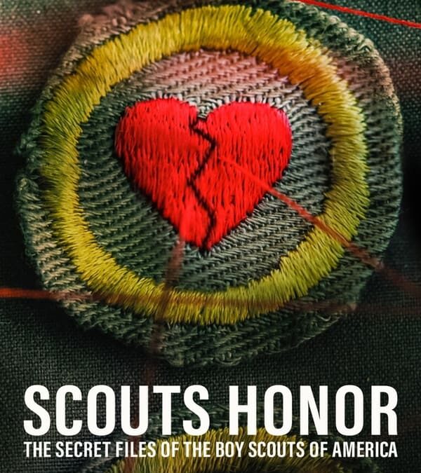 “Boy Scouts of America: le verità nascoste” (2023) – Un documentario di Netflix che svela una terrificante verità sugli abusi sessuali in quella che un tempo era un’istituzione rispettata
