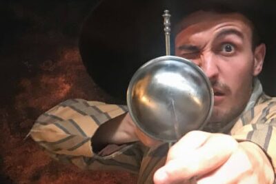 Eduardo Vasco dirige y versiona Abre en el ojo en el teatro Fernán Gómez. Centro Cultural de la Villa