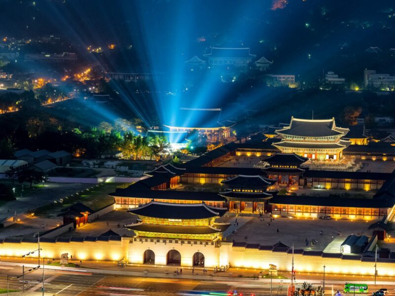 가장 장엄한 장소에서 서울의 제국주의 과거를 탐험하기