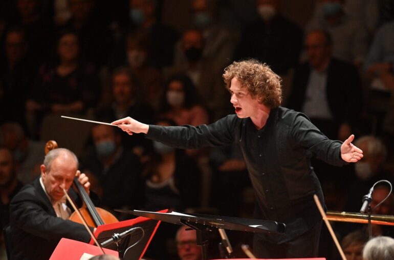 Philharmonia Orchestra presents the second half of the 2023/24 Season under Principal Conductor Santtu-Matias Rouvali | London