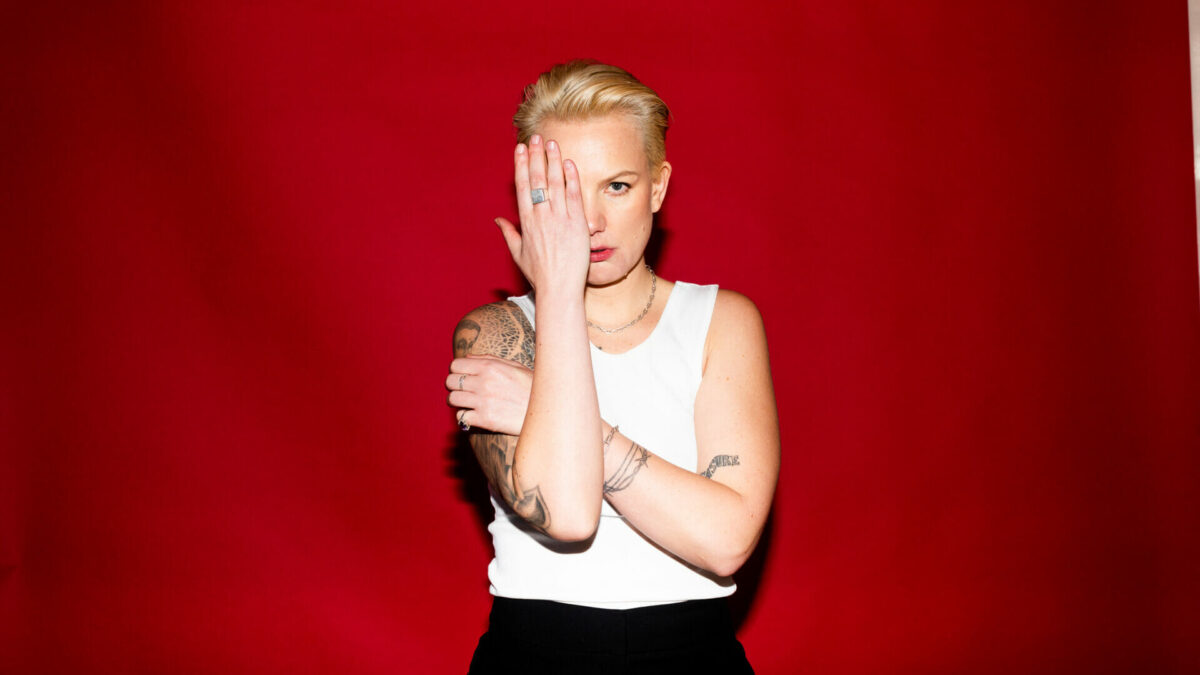 Enola announces debut EP ‘All Is Forgiven’ | Out 3rd November | Give the new single, ‘Looking Back,’ a listen!