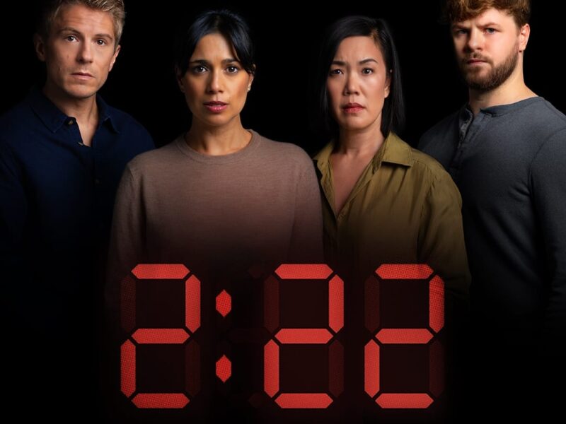 2:22 – A GHOST STORY, the hit play by Danny Robins, announces cast for second leg of UK Tour from January- June 2024